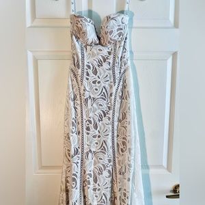 David’s bridal wedding dress size 6